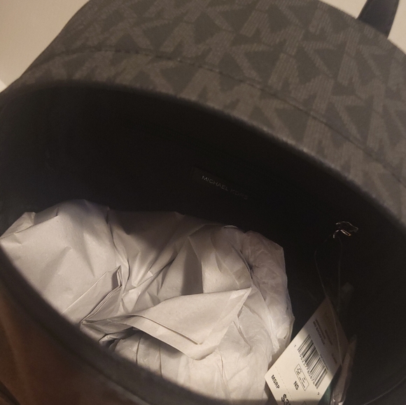 MICHAEL KORS Morgan Signature Backpack Admiral Canvas - Picture 8 of 9